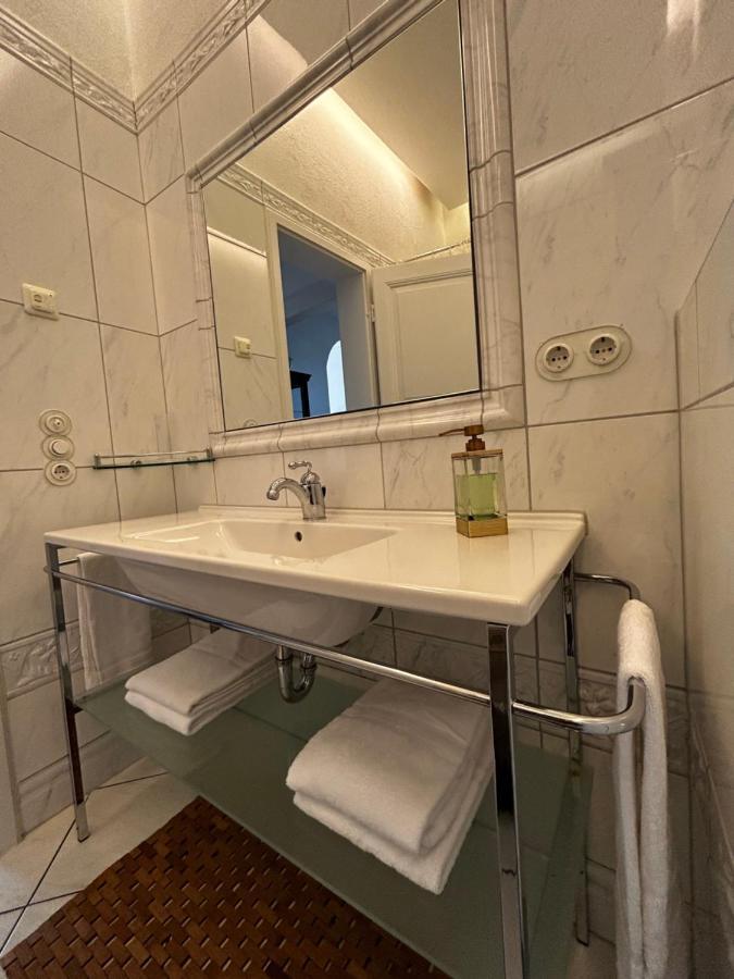 Historical Luxury Homes - Stadtvilla Mit Jacuzzi Und Garten 弗赖堡 外观 照片