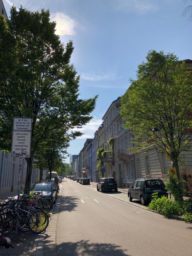 Historical Luxury Homes - Stadtvilla Mit Jacuzzi Und Garten 弗赖堡 外观 照片