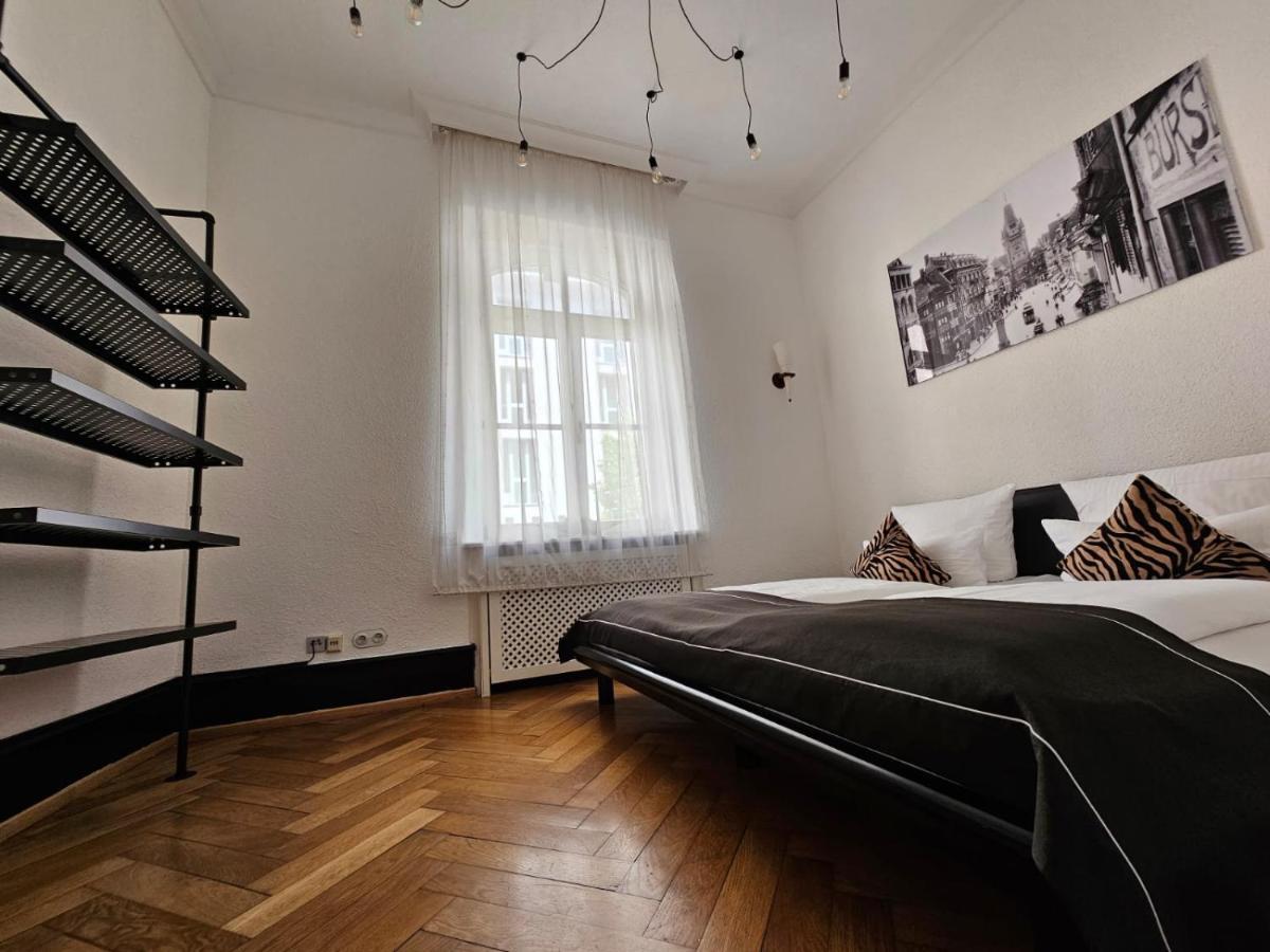 Historical Luxury Homes - Stadtvilla Mit Jacuzzi Und Garten 弗赖堡 外观 照片