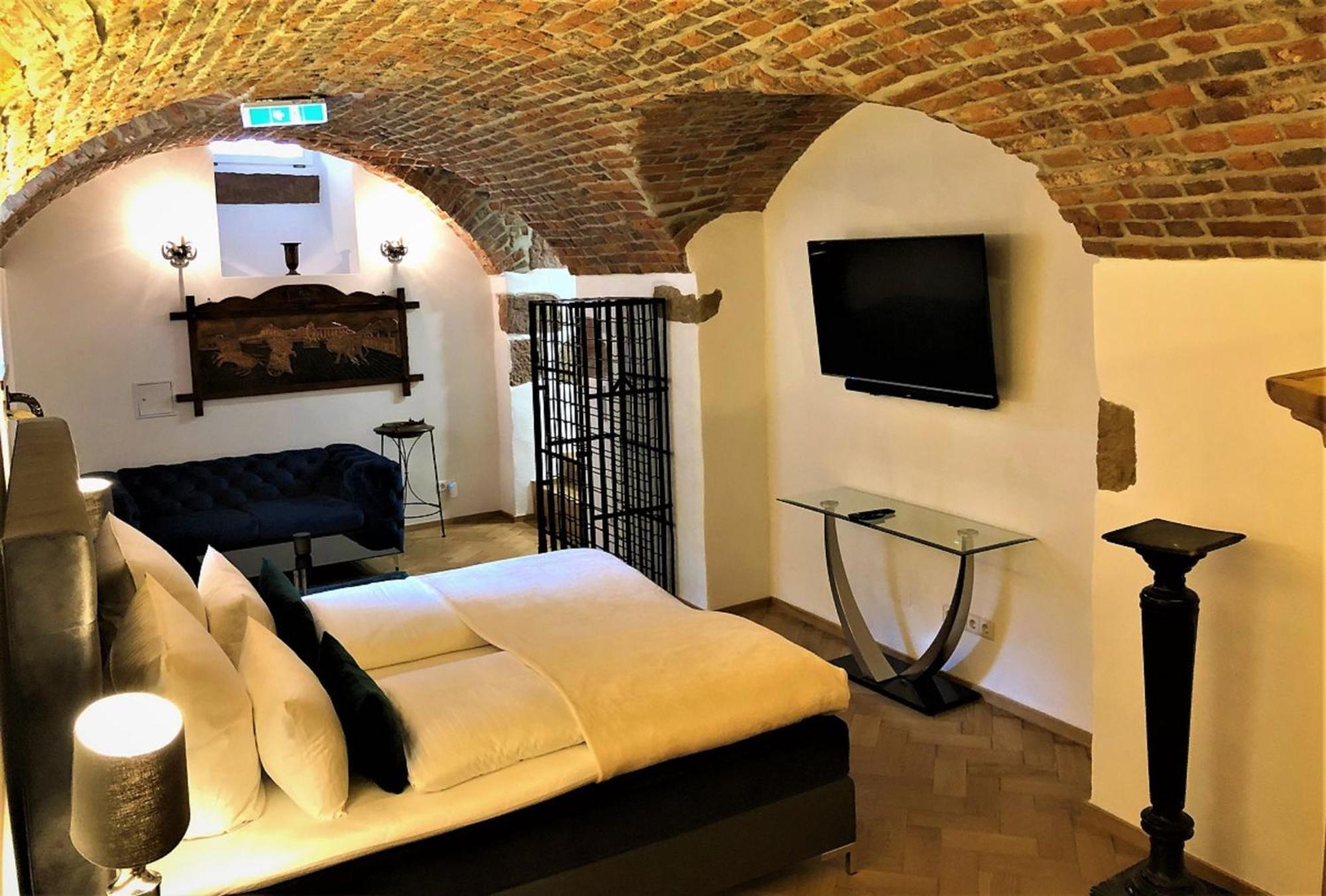 Historical Luxury Homes - Stadtvilla Mit Jacuzzi Und Garten 弗赖堡 外观 照片