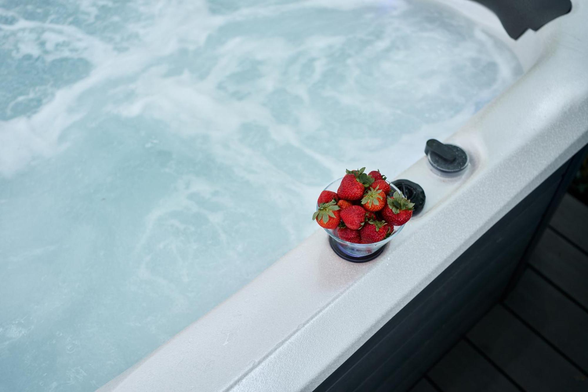 Historical Luxury Homes - Stadtvilla Mit Jacuzzi Und Garten 弗赖堡 外观 照片
