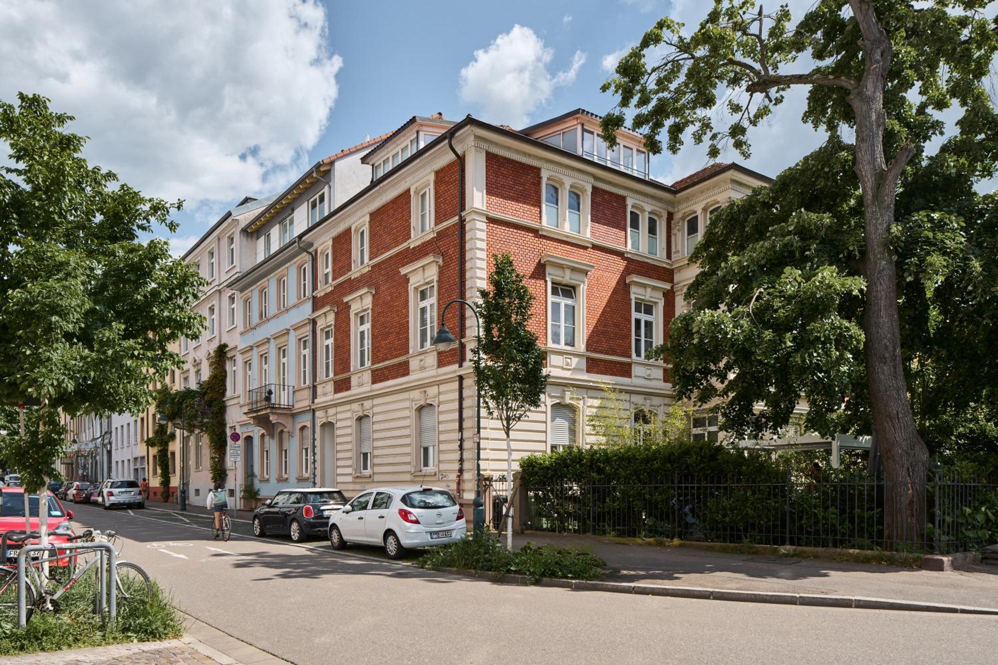 Historical Luxury Homes - Stadtvilla Mit Jacuzzi Und Garten 弗赖堡 外观 照片